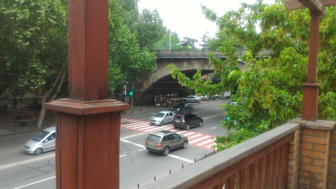 Vasilis Apartment Tbilisi Ngoại thất bức ảnh